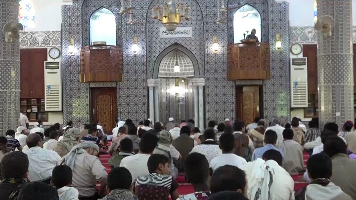 خطيب وسط الوباء 
