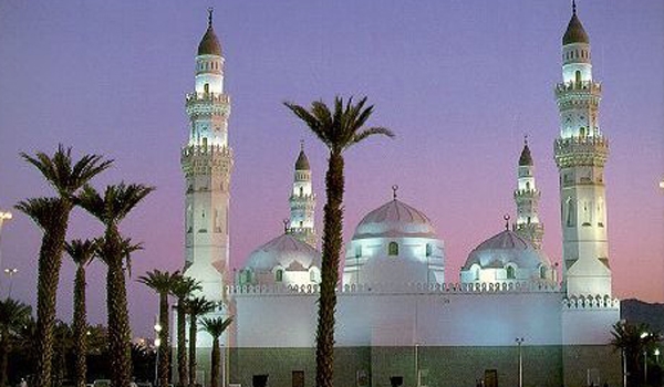 كيف ينجح إمام المسجد في إعماره ؟ 