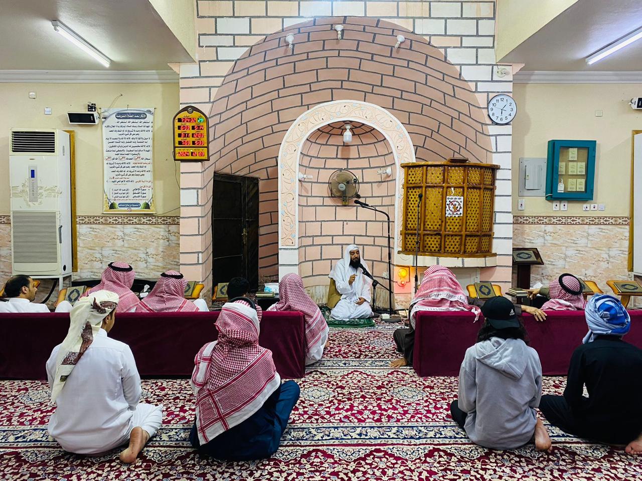 مناشط توعوية بمحافظات الباحة 